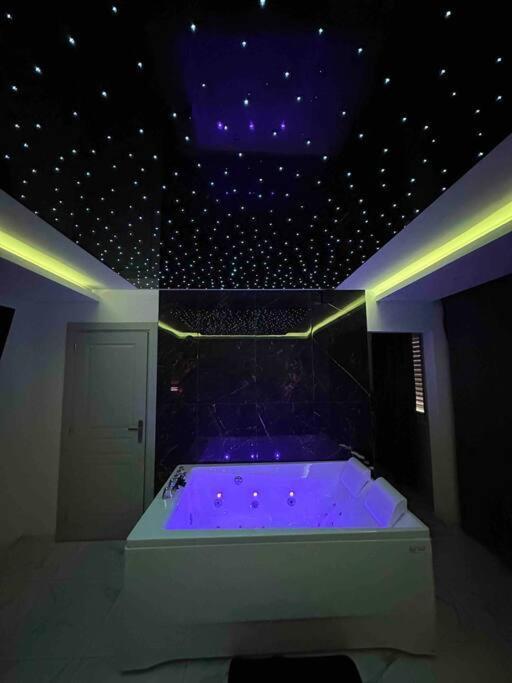 Cozy Rental Spa 希尔蒂盖姆 外观 照片