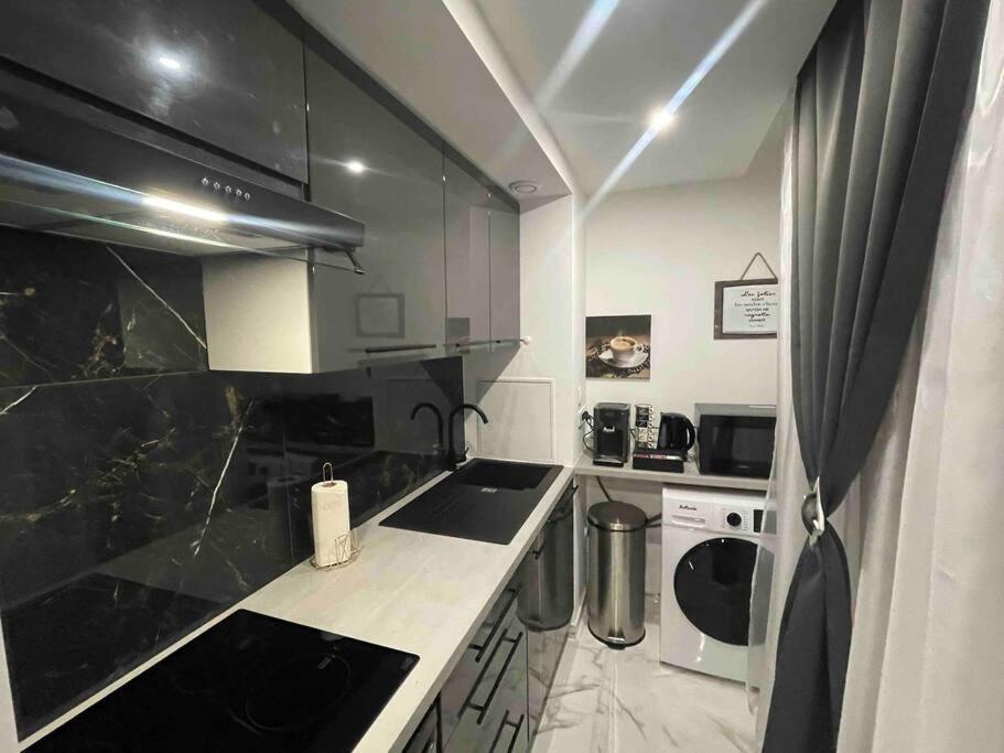 Cozy Rental Spa 希尔蒂盖姆 外观 照片