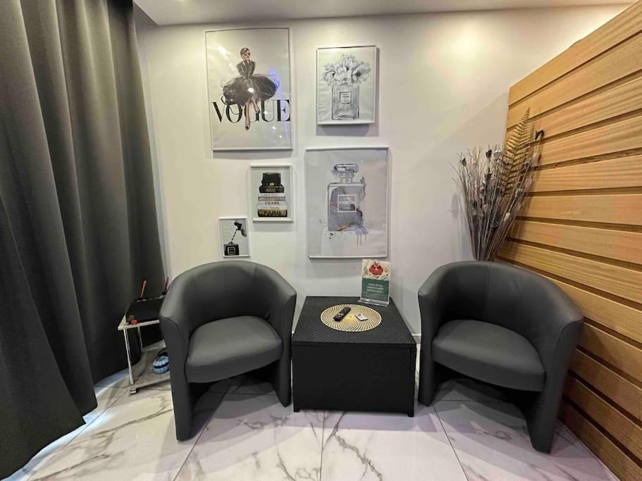 Cozy Rental Spa 希尔蒂盖姆 外观 照片